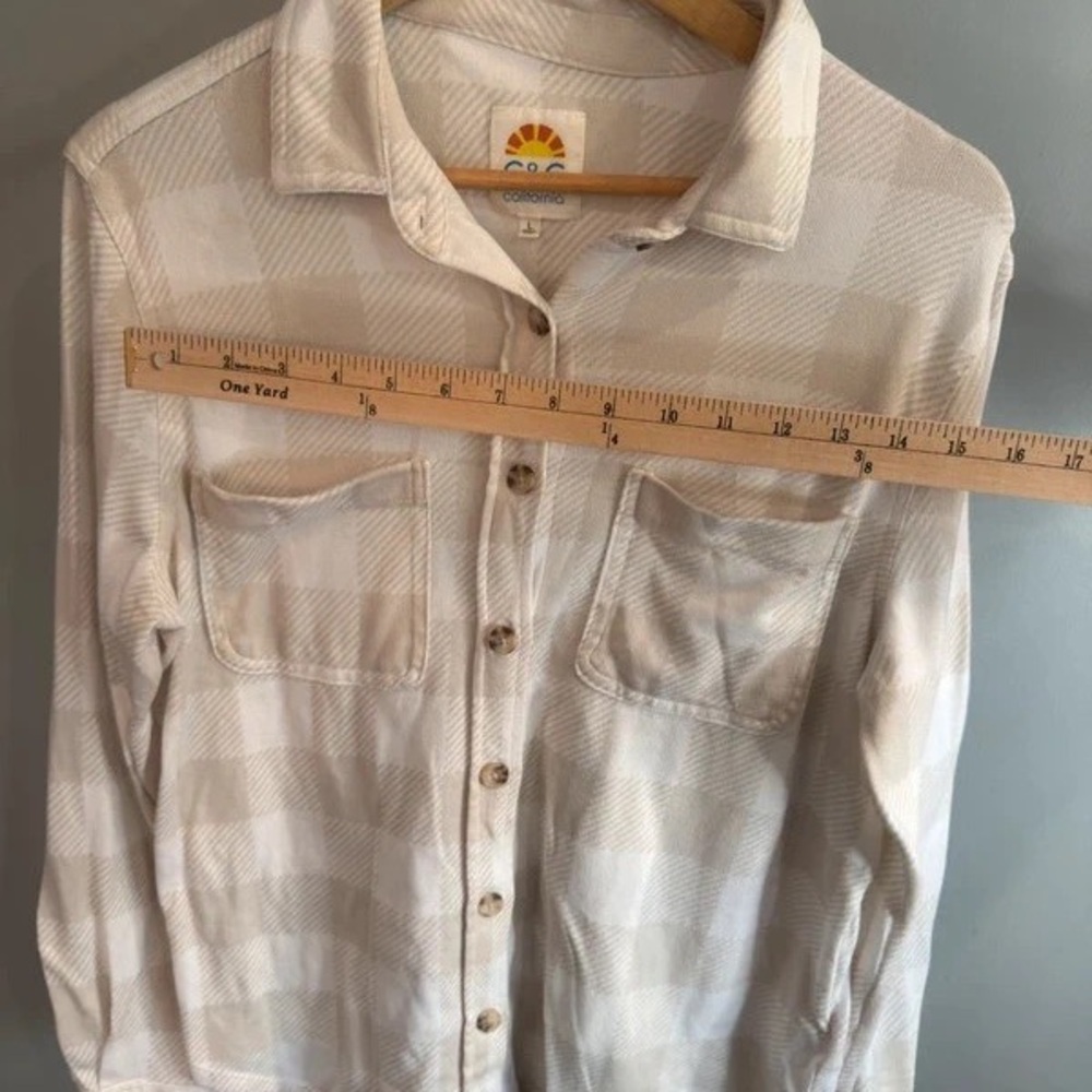 C&C California Cream Plaid Button-Down Shirt - Picture 4 of 5